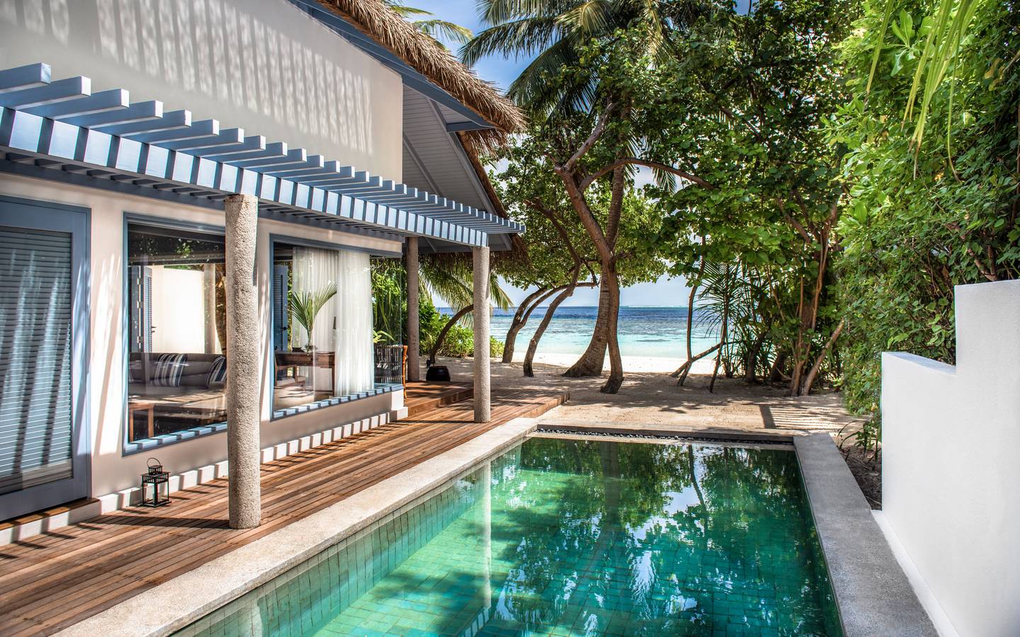 Halcyon_Private_Isles_Maldives_Beach_Villa_1