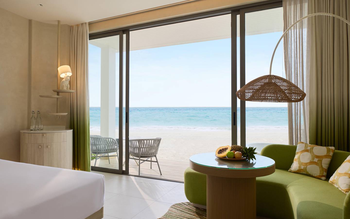Centara_Mirage_Beachfront_Room_3