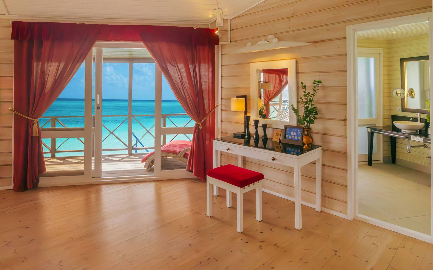 Sangu Water Villa Honeymoon Suite Blick