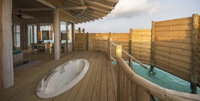 Bad, 3 Bedroom Water Retreat with Slide, Soneva Jani