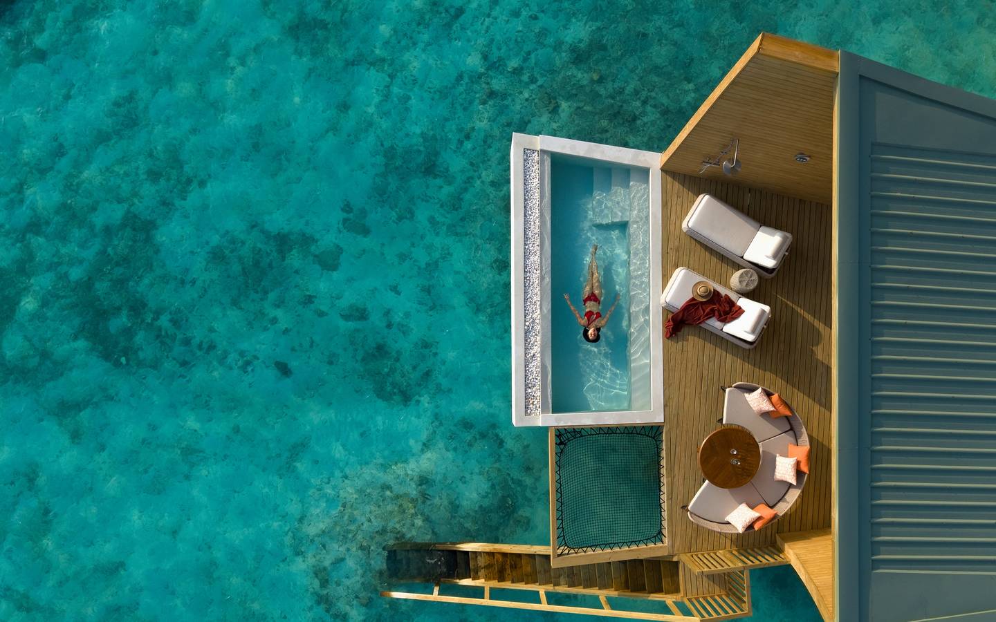 Centara_Mirage_Overwater_Sunrise_Pool_Villa_9