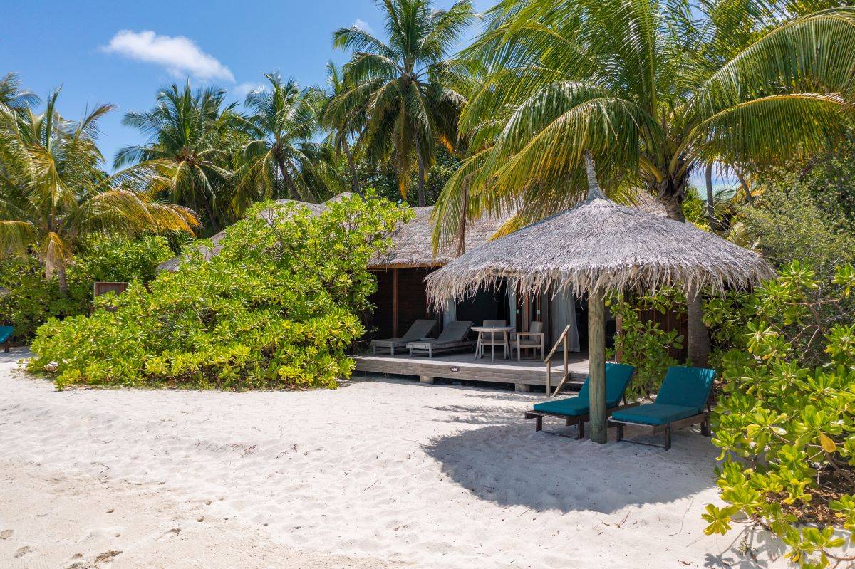 Veligandu Island Resort, Malediven, Sunset Jacuzzi Beach Villa, Außenbereich