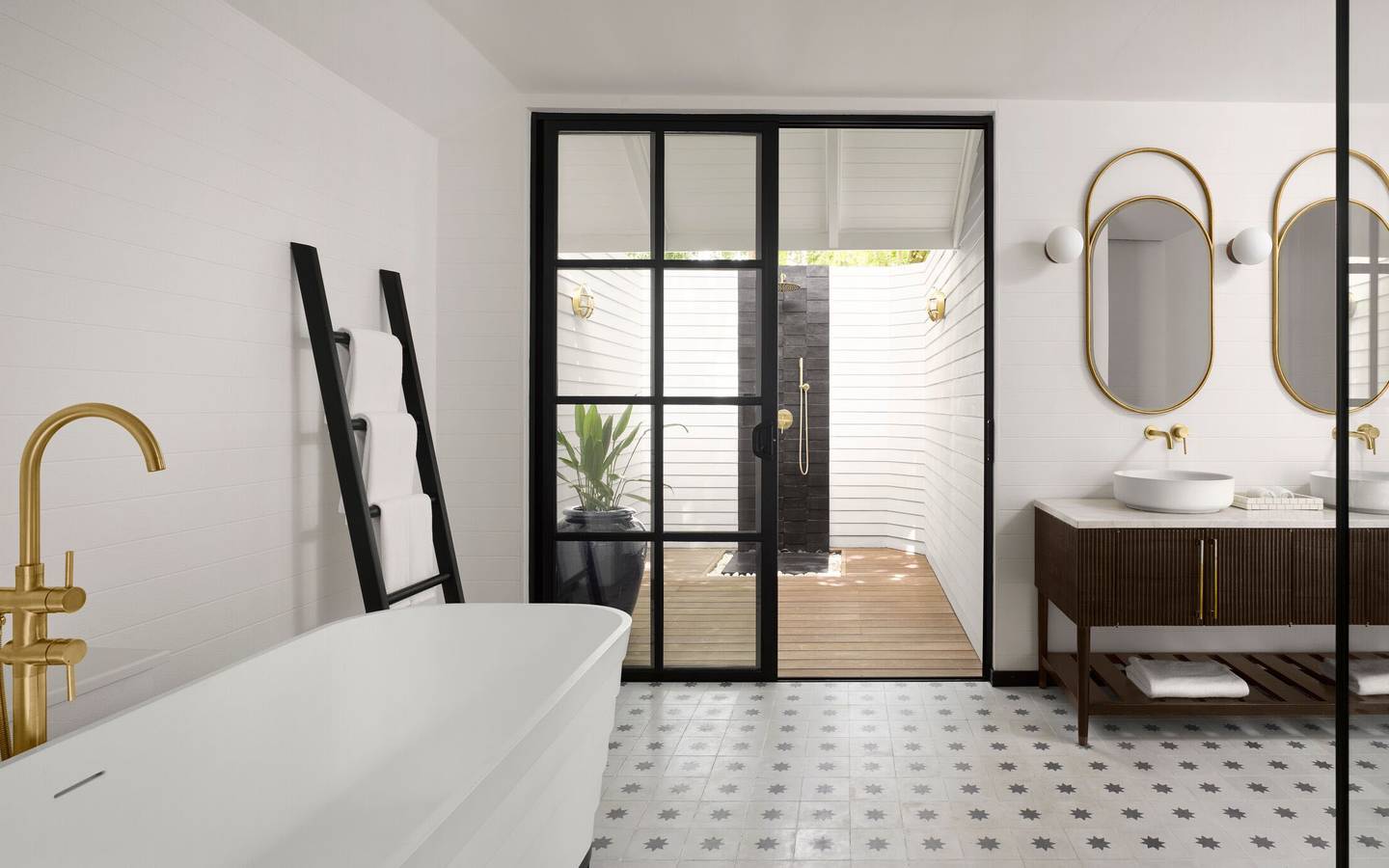 Villa_Nautica_Deluxe_Beach_Pool_Villa_3