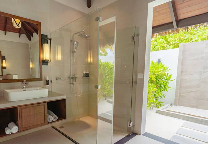 Nooe Maldives - Beach Villa Bathroom indoor shower
