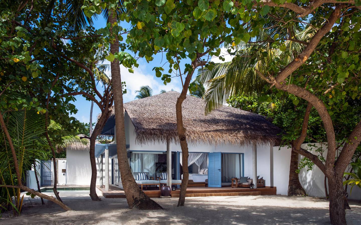 Halcyon_Private_Isles_Maldives_Sunset_Beach_Pool_Villa_3