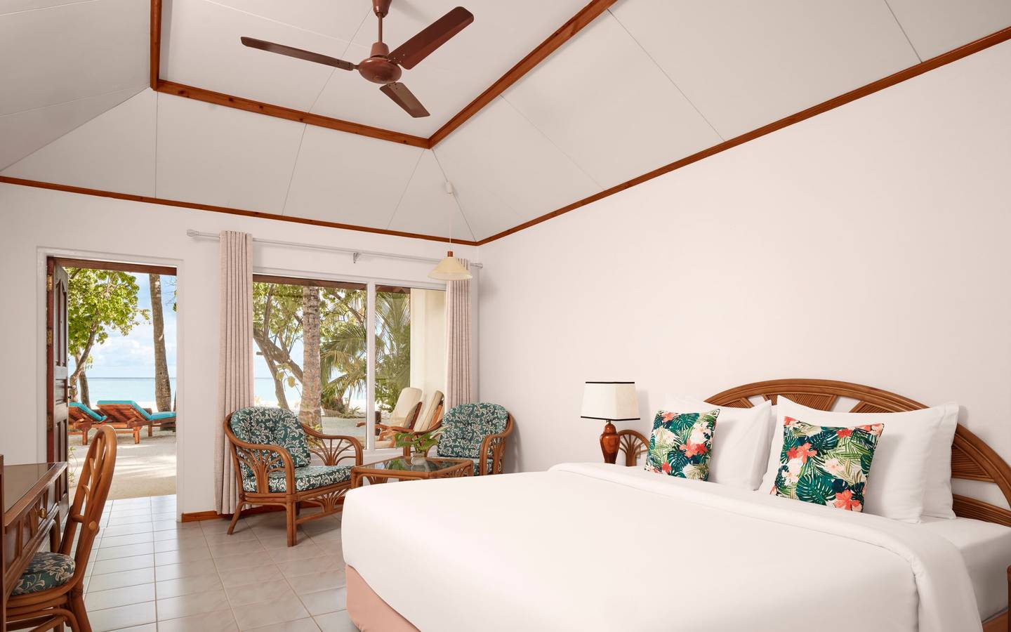 Villa_Park_Sun_Island_Beach_Villa_3