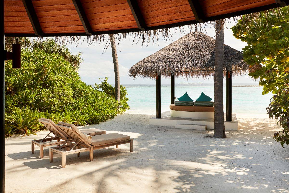 Sun Siyam Iru Fushi, Malediven, Deluxe Beach Villa, Strand Cabana
