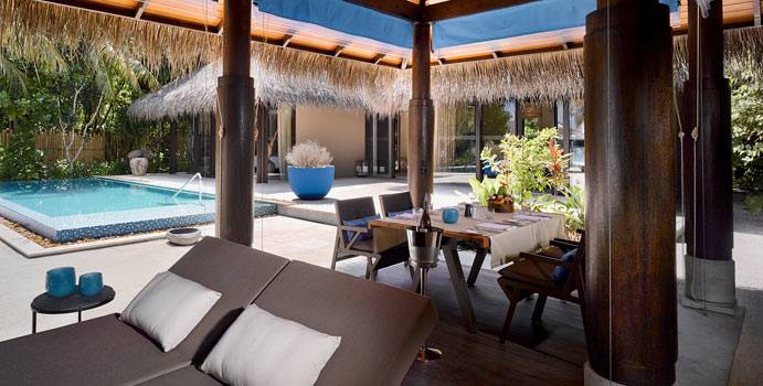 Innenhof, Deluxe Beach Pool Villa, Velaa Private Island Maldives