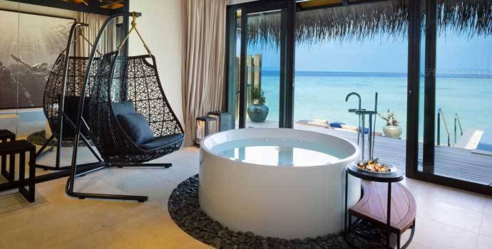 Badezimmer, Sunrise Water Pool Villa, Velaa Private Island Maldives