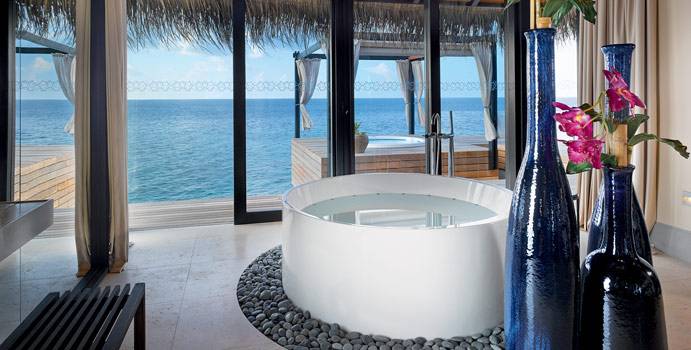 Bad, Ocean Pool House, Velaa Private Island Maldives