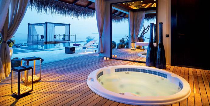 Jacuzzi, Romantic Pool Residence, Velaa Private Island Maldives