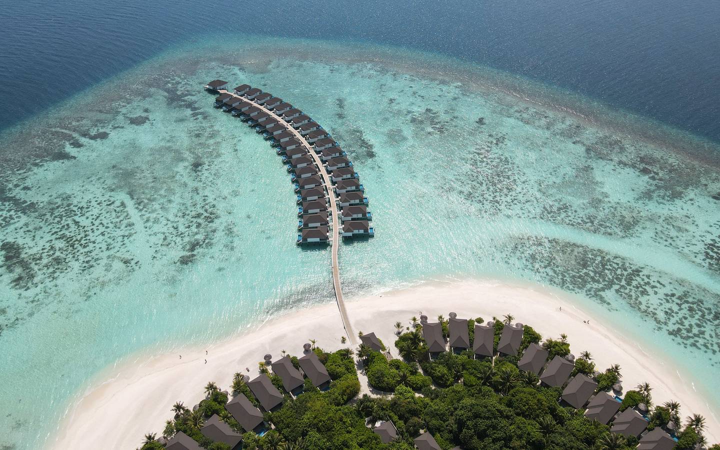 Robinson_Noonu_Maldives_Water_Villa_Bum_3_8
