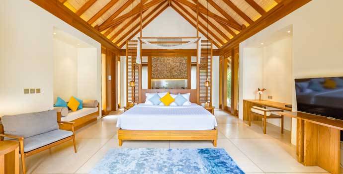 Beach Villa with Pool, Furaveri Maldives