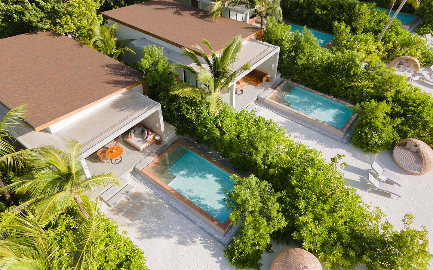 Kuda_Villingili_Sunset_Beach_Villa_with_Private_Pool_2