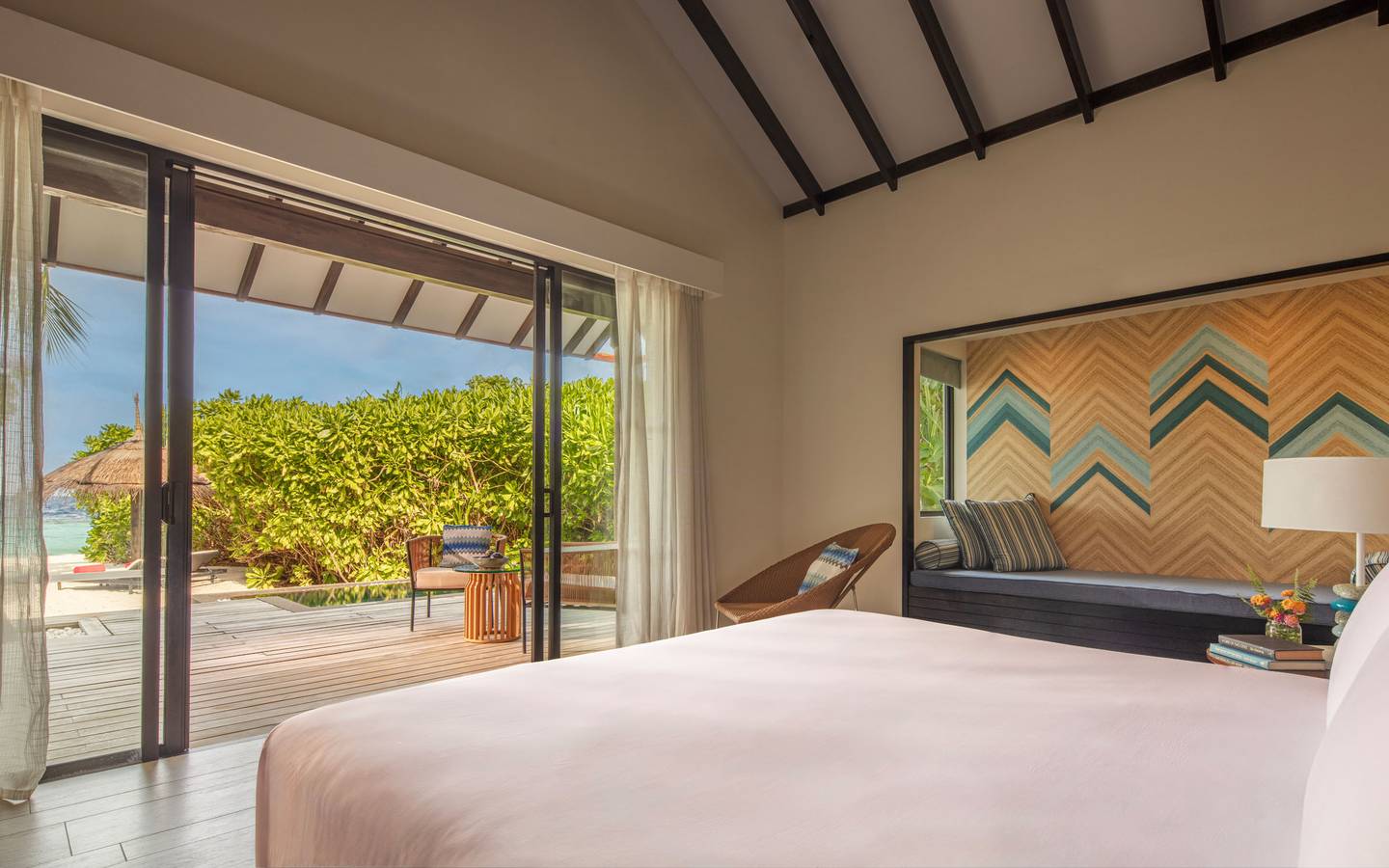 NH_Collection_Maldives_Havodda_Resort_Guest_Room_Sunrise_Beach_Pool_Villa_Bedroom_with_View