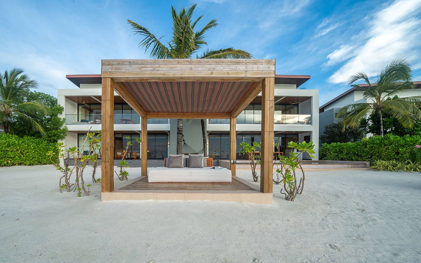 Kuda_Villingili_Maldives_Three_Bedroom_Beach_Retreat_2