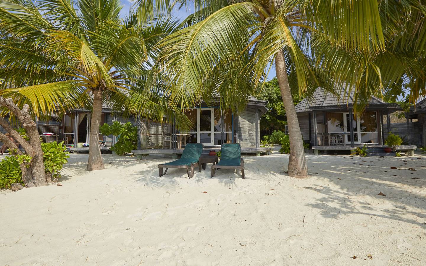 Kuredu_Resort_Maldives_Premium_Strandvilla_4