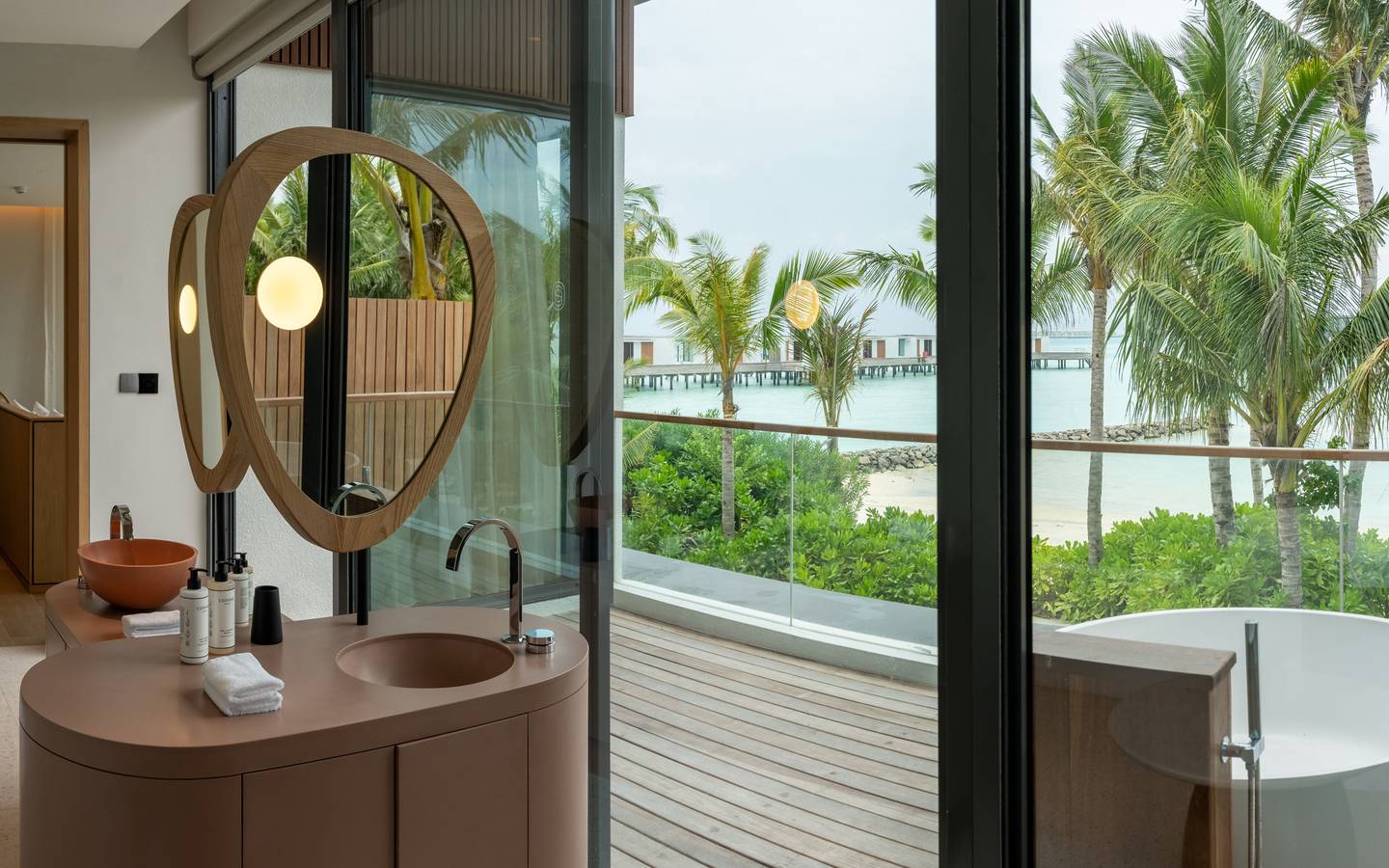 So_Maldives_Two_Bedroom_Lagoon_Beach_Pool_Loft_21