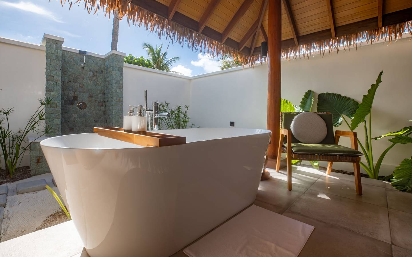 Barceló_Whale_Lagoon_Maldives_Sunset_Suite_Villa_mit_Pool_7