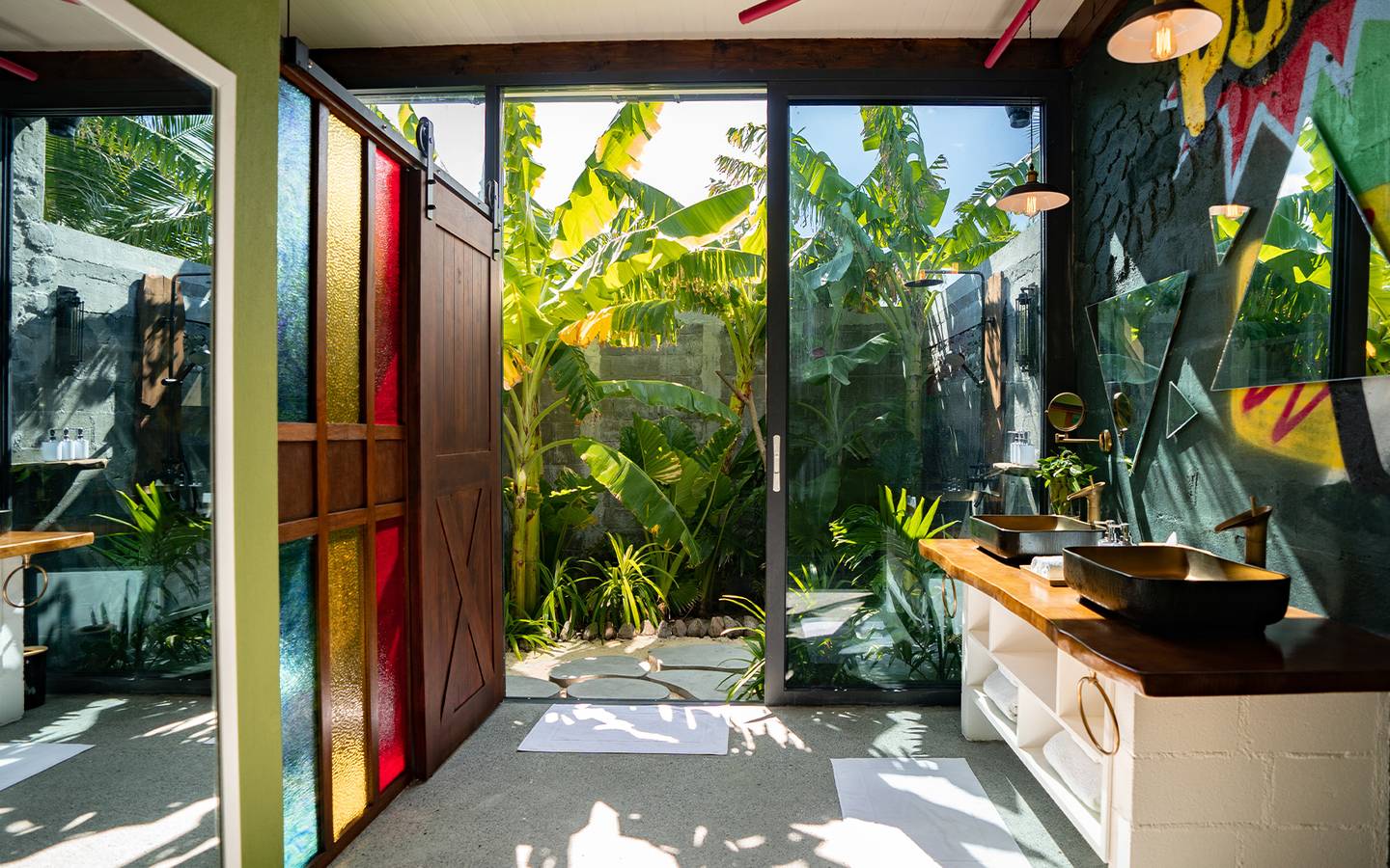 Oaga_Art_Resort_Haruge_Beach_Villa_6