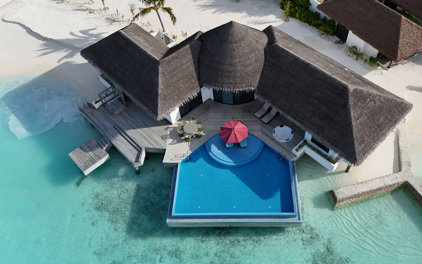 Nooe Maldives - Grand Solana Beach Villa - Pool