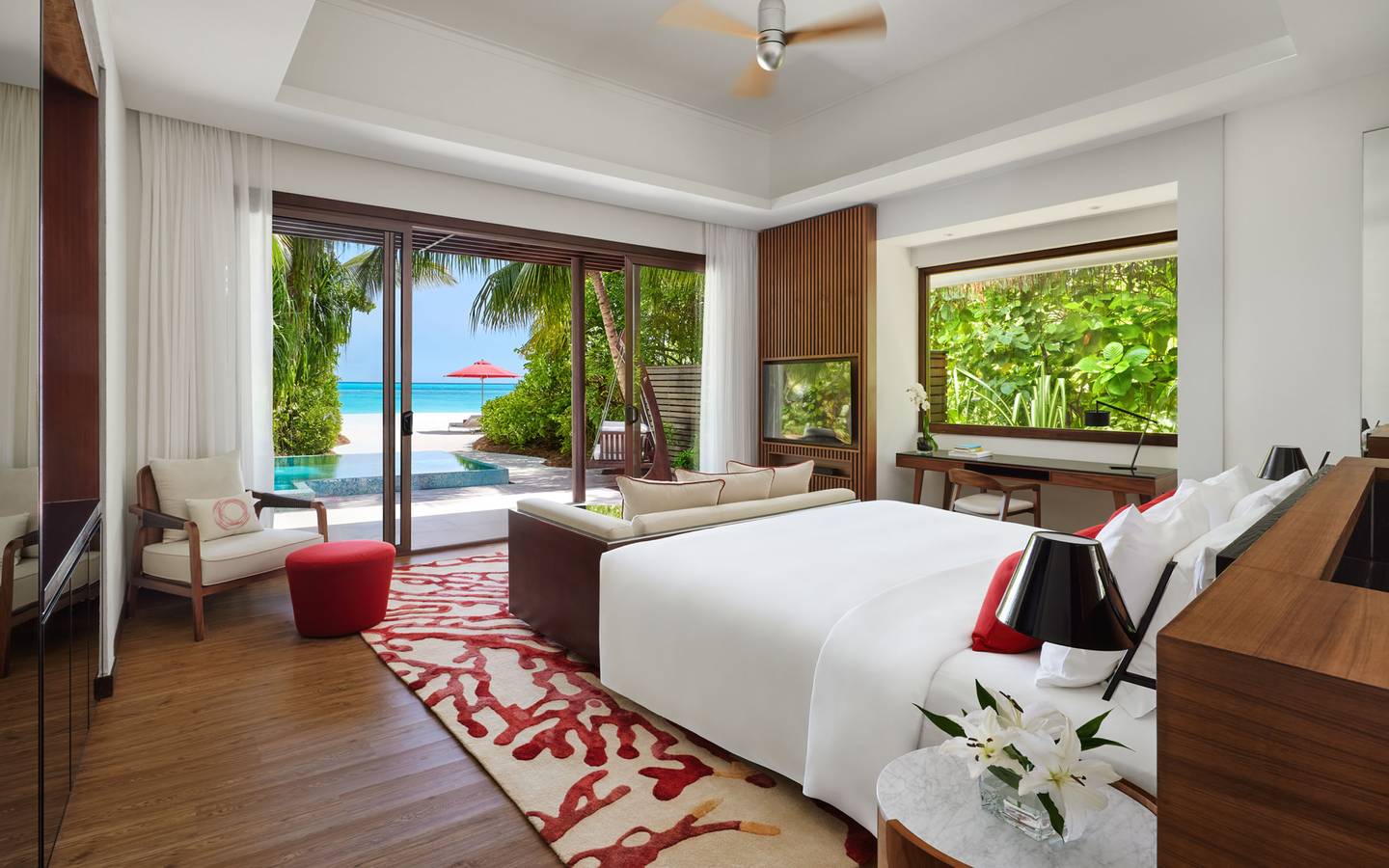 Niyama Private Islands - Deluxe Beach Pool Villa Bedroom