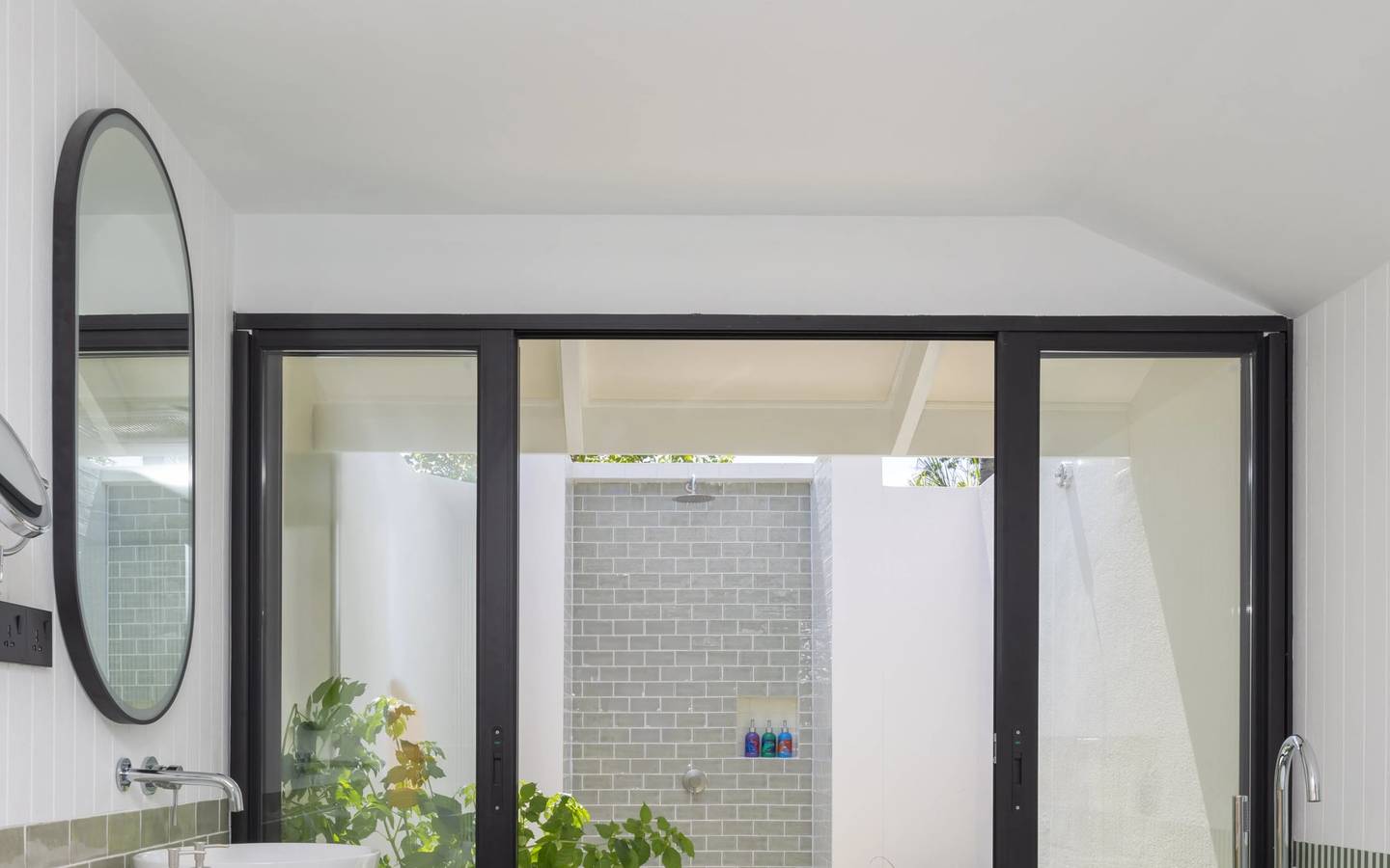 Villa_Park_Sun_Island_Lagoon_Beach_Pool_Villa_6