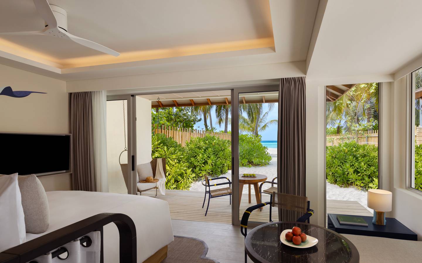 Avani_Beach_Villa_extra_Bed_Living