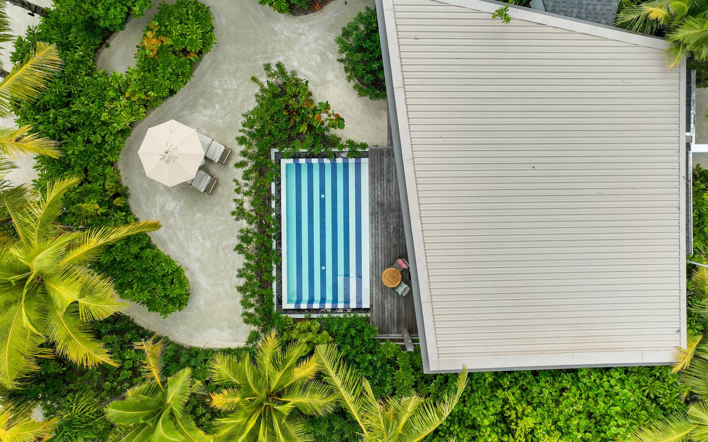 So_Maldives_Family_Beach_Pool_Villa_with_Capsule_16