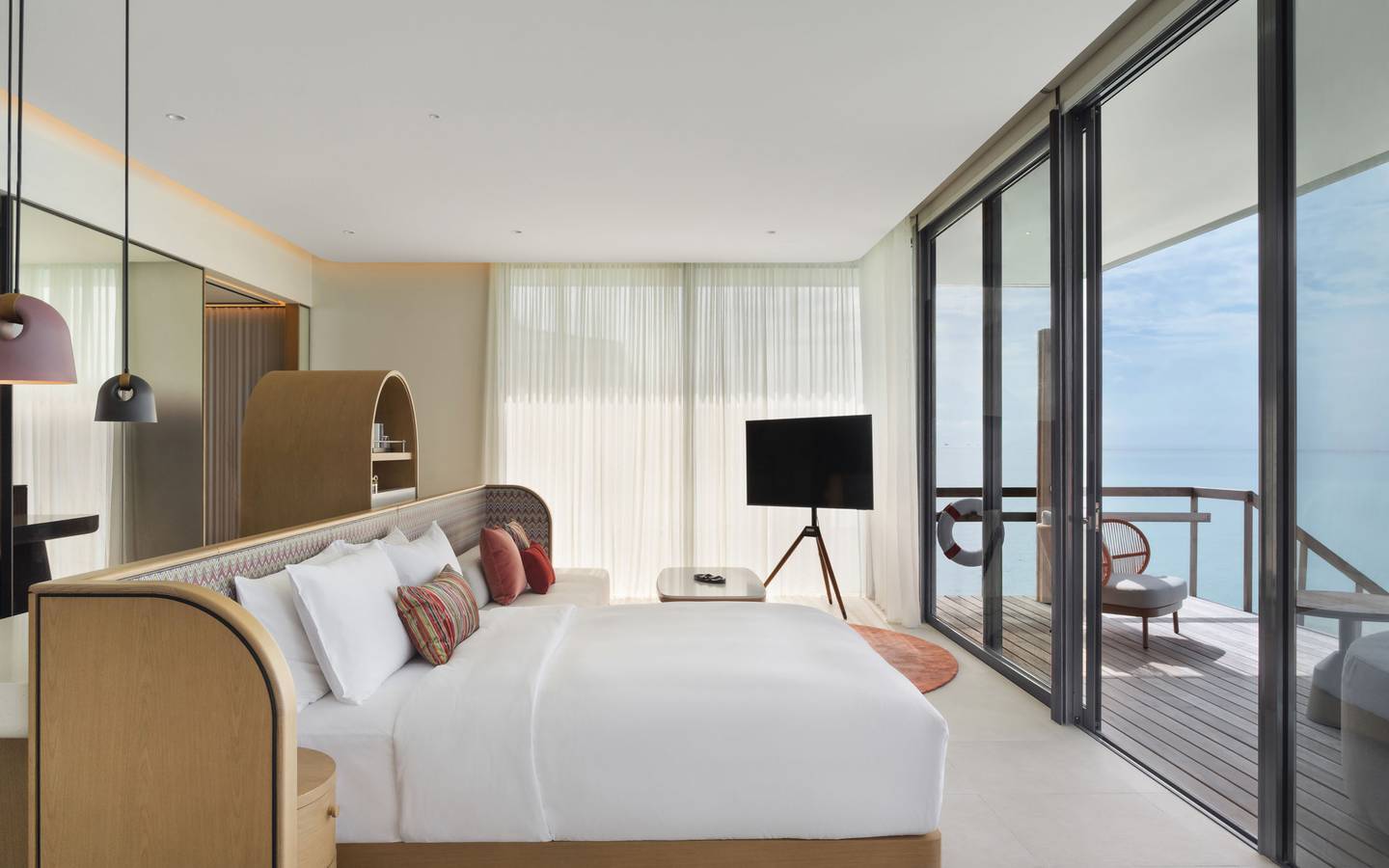 So_Maldives_Lagoon_Water_Pool_Villa_5