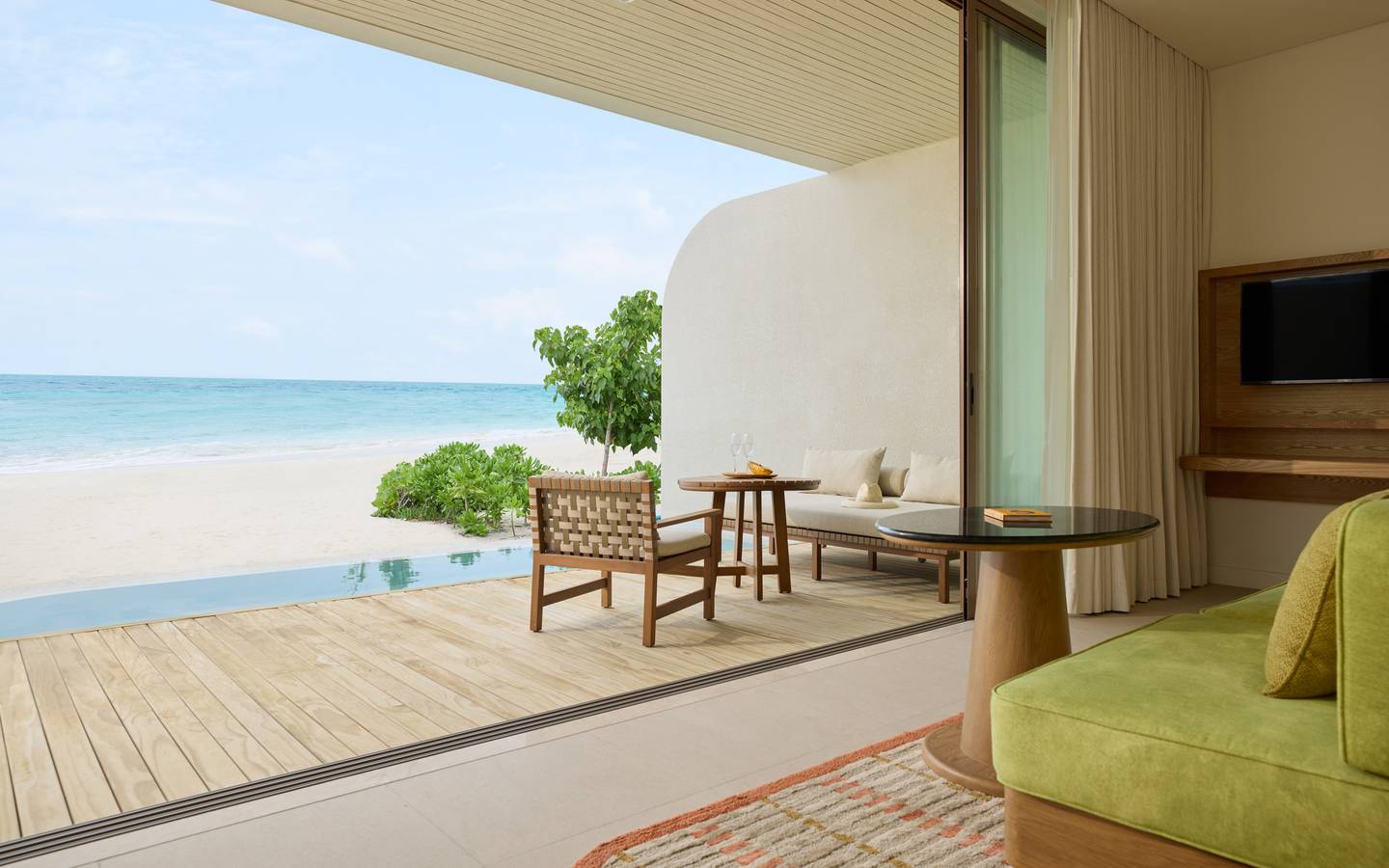 Centara-Grand-Lagoon-One-Bedroom-Sunrise-Beach-Pool-Villa-3