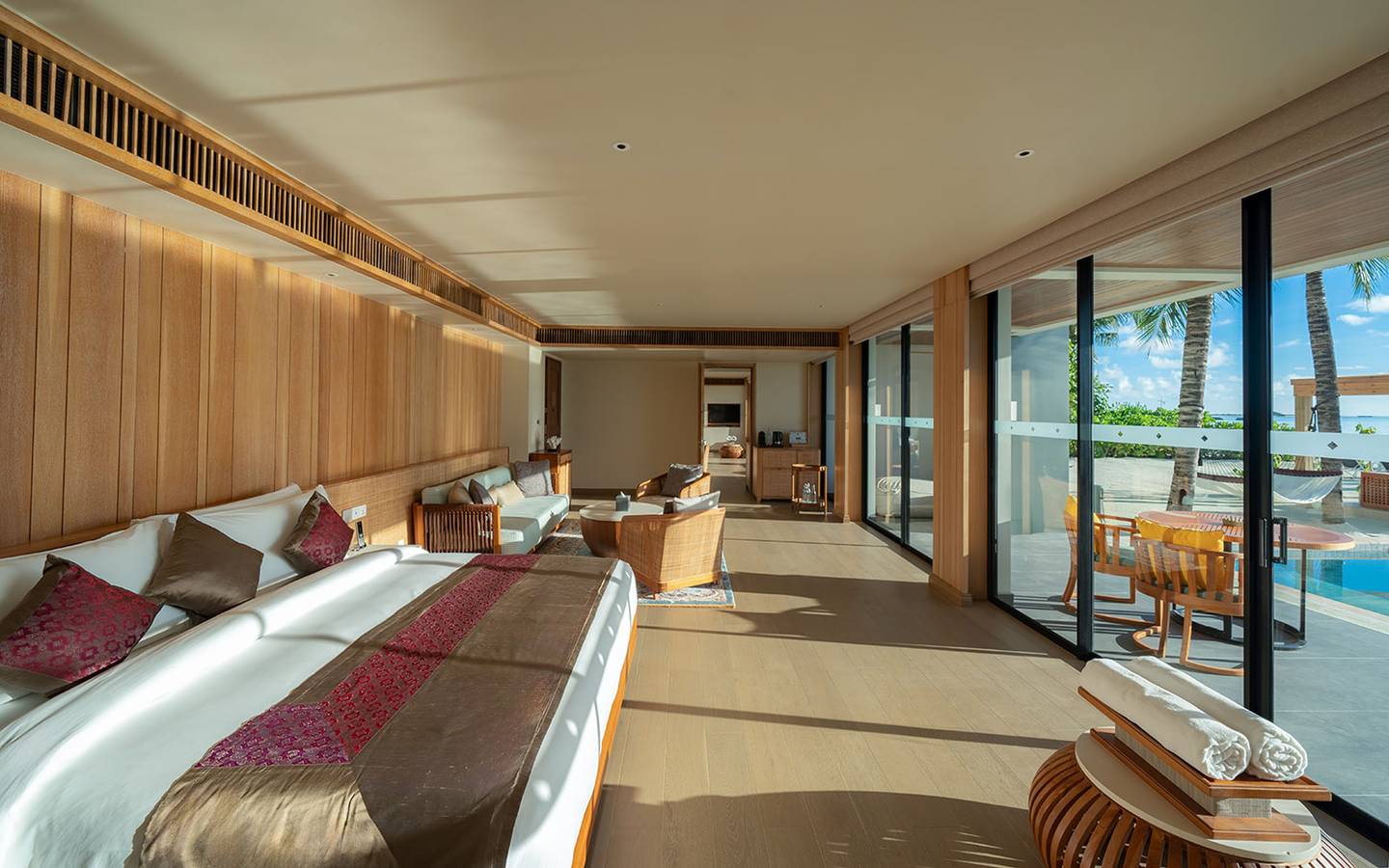 Kuda_Villingili_Maldives_Four_Bedroom_Beach_Villa_8