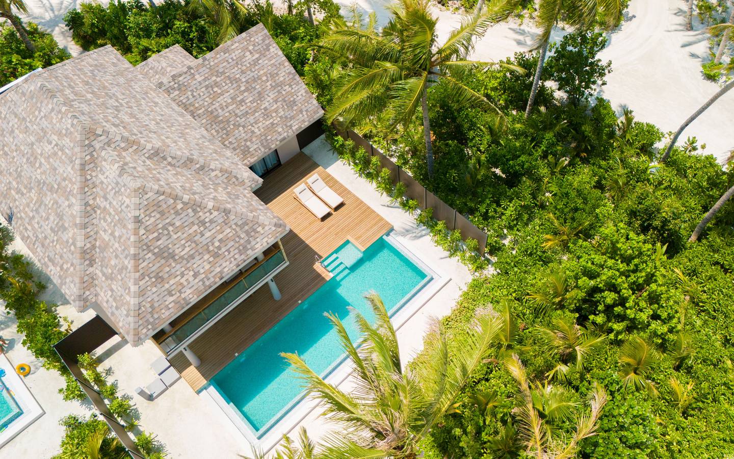 Ananea-Madivaru-Maldives-2-bedroom-beach-residence-2