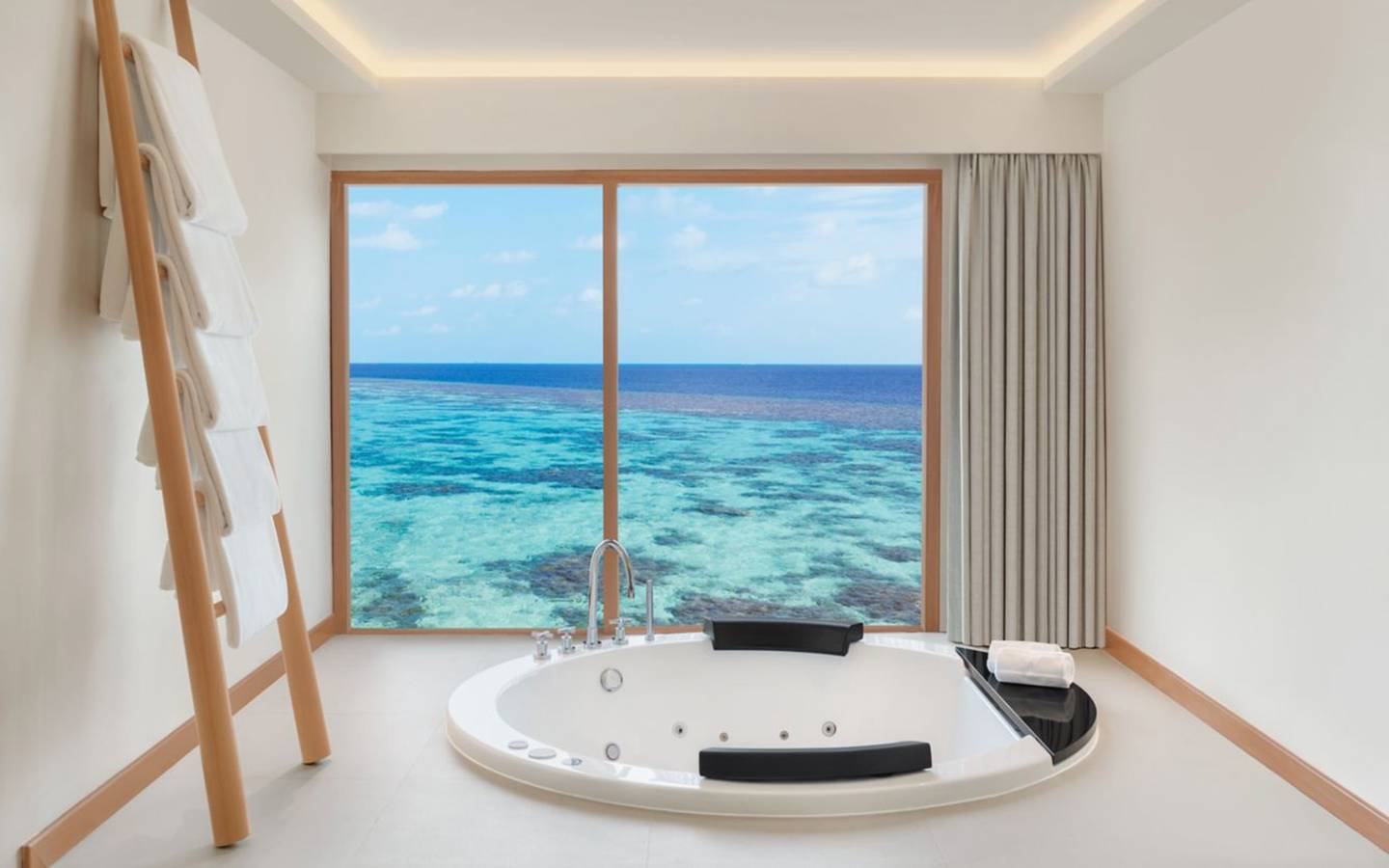 W_Maldives_Überwasservilla_Oasis_5