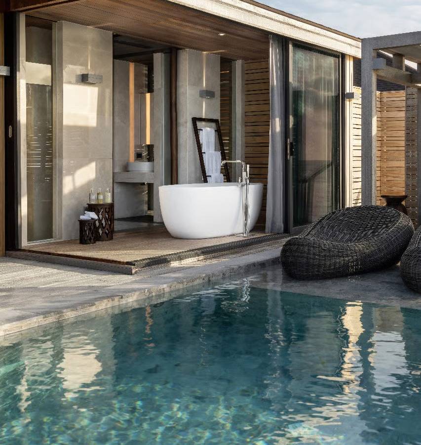Madifushi_Private_Island_Maldives_Sunset_Pool_Villa_Bathroom