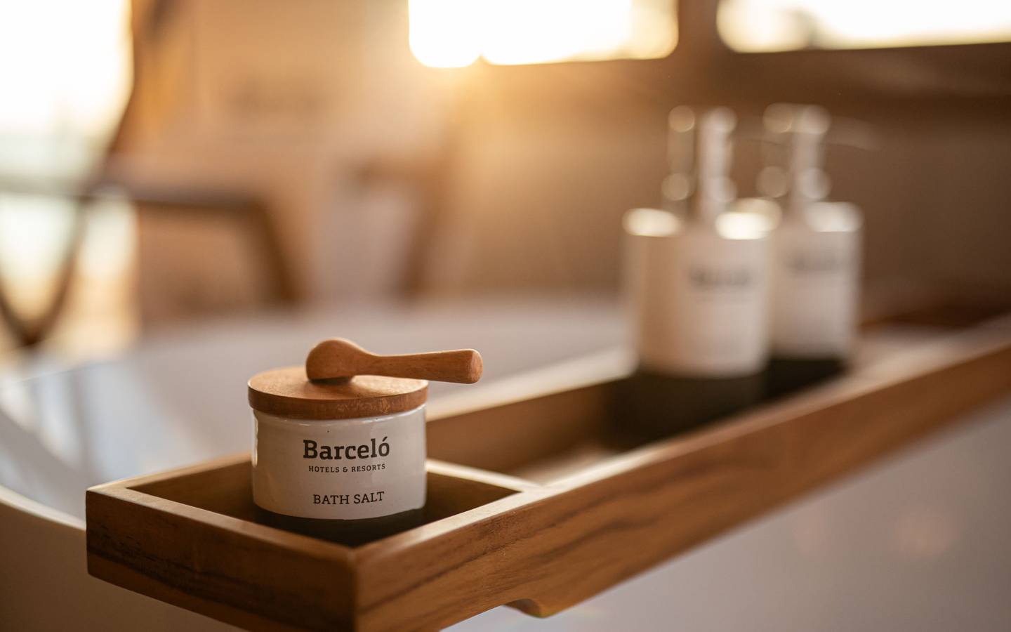 Barceló_Whale_Lagoon_Maldives_Sunset_Water_Villa_15