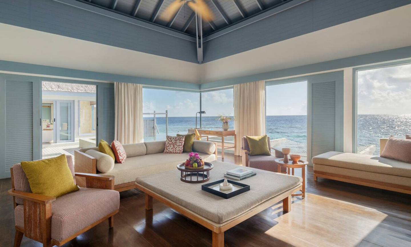 Halcyon_Private_Isles_Maldives_Sunset_Overwater_Villa_3