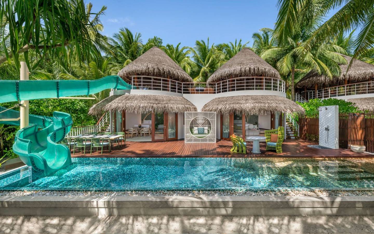 W_Maldives_Oasis_Beachvilla_mit_Rutsche_3