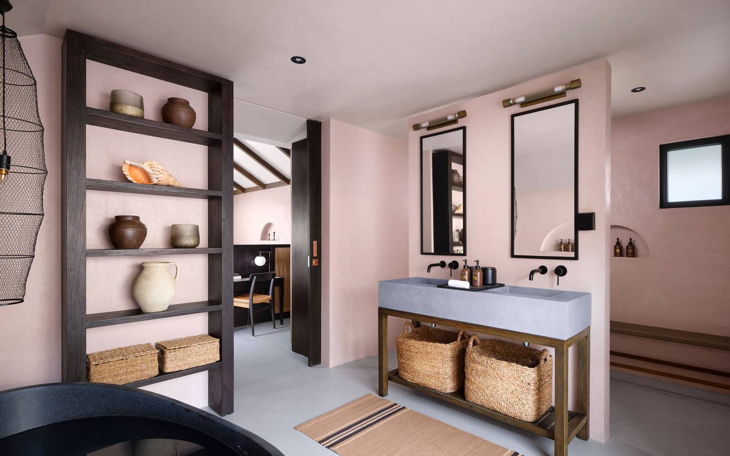 Villa_Haven_Delixe-Beach-Pool-Villa-bathroom