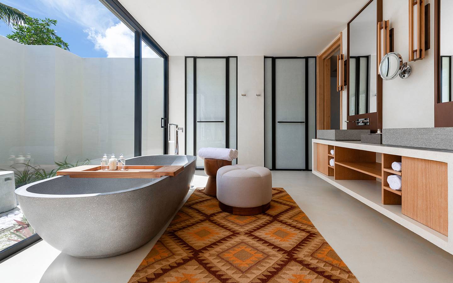 Kuda_Villingili_Sunset_Beach_Villa_with_Private_Pool_12