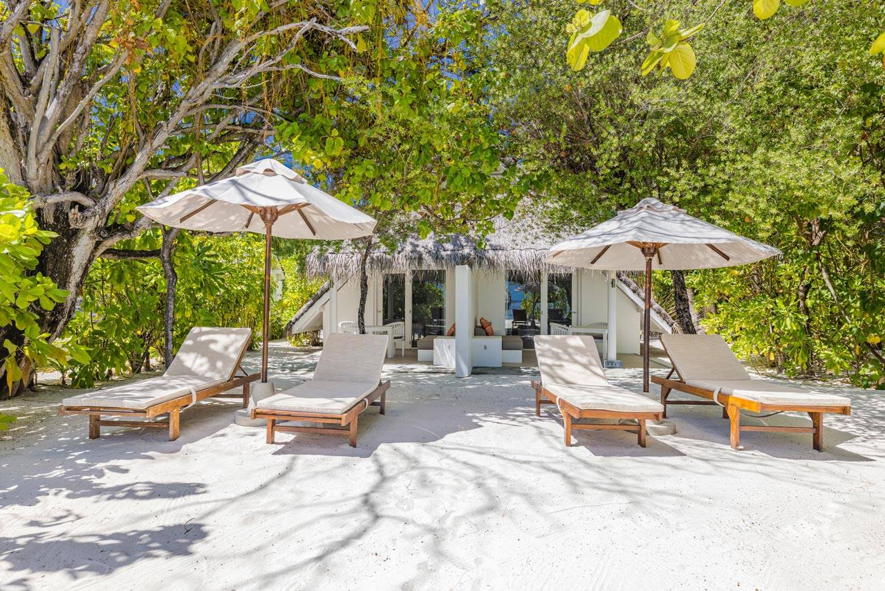 Lux_South_Ari_Atoll_Two_Bedroom_Family_Beach_Pavillon