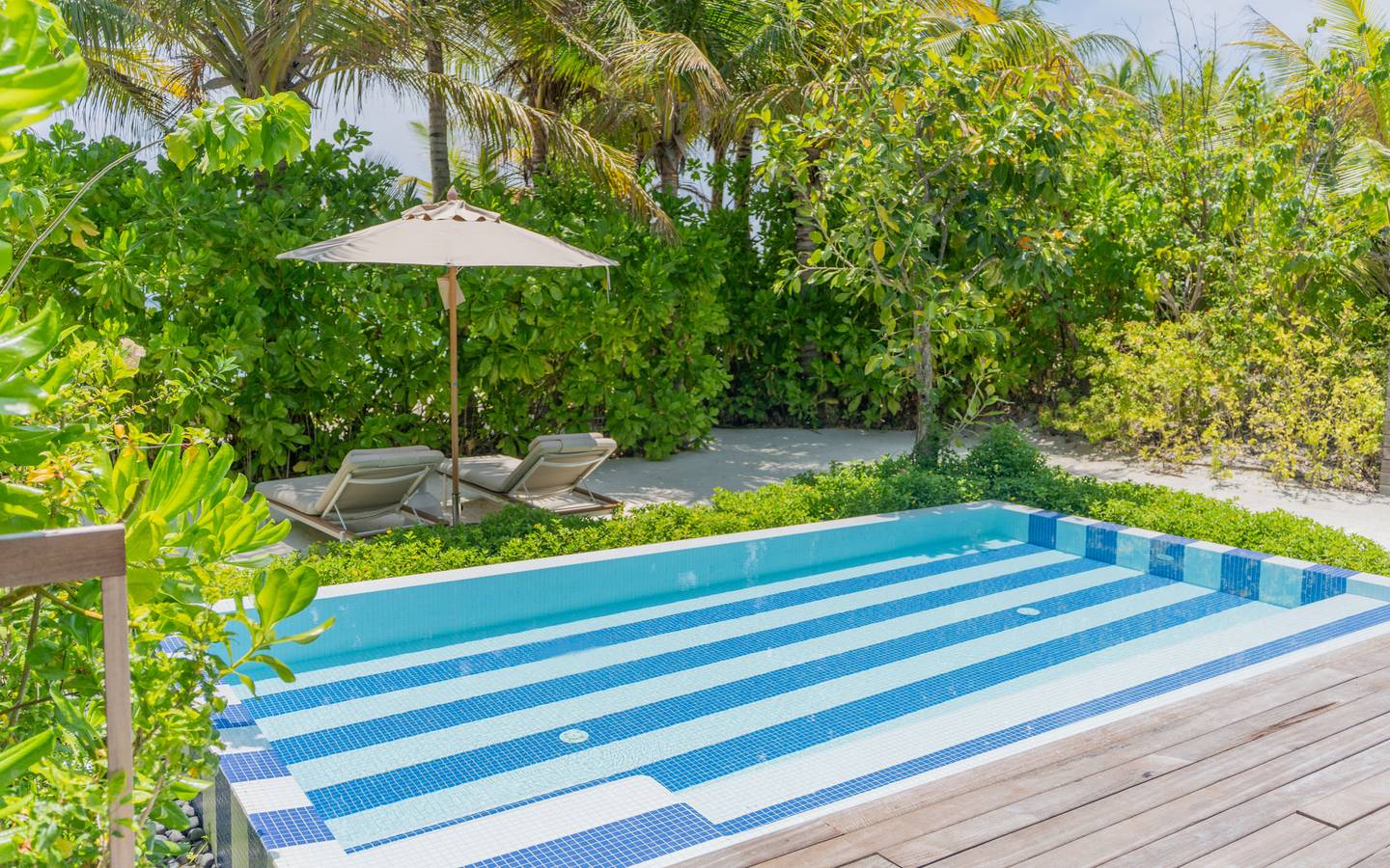 So_Maldives_Beach_Villa_Collection_2
