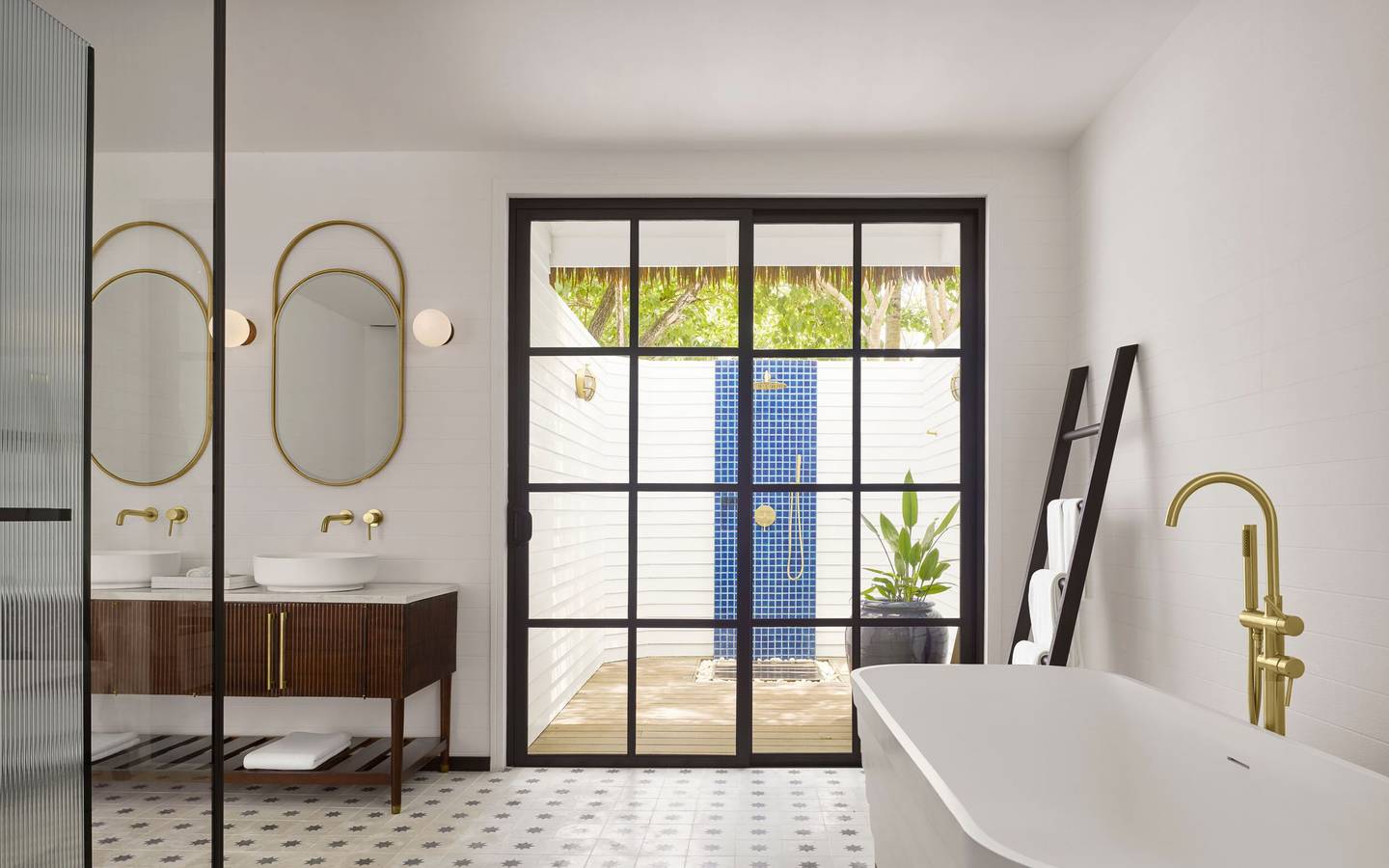 Villa_Nautica_Ocenfront_Pool_Villa_6