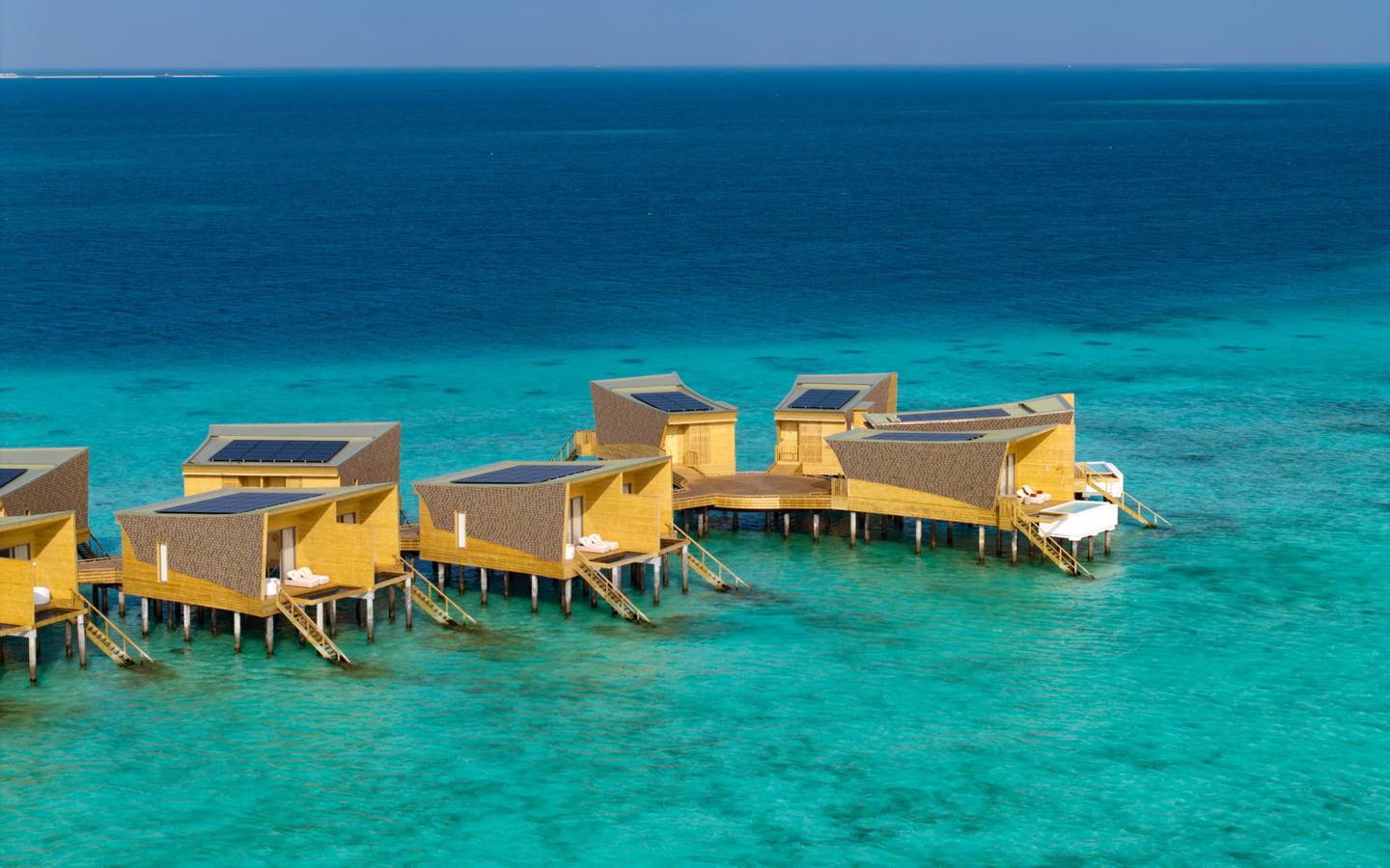 Centara_Mirage_Overwater_Sunrise_Pool_Villa_1