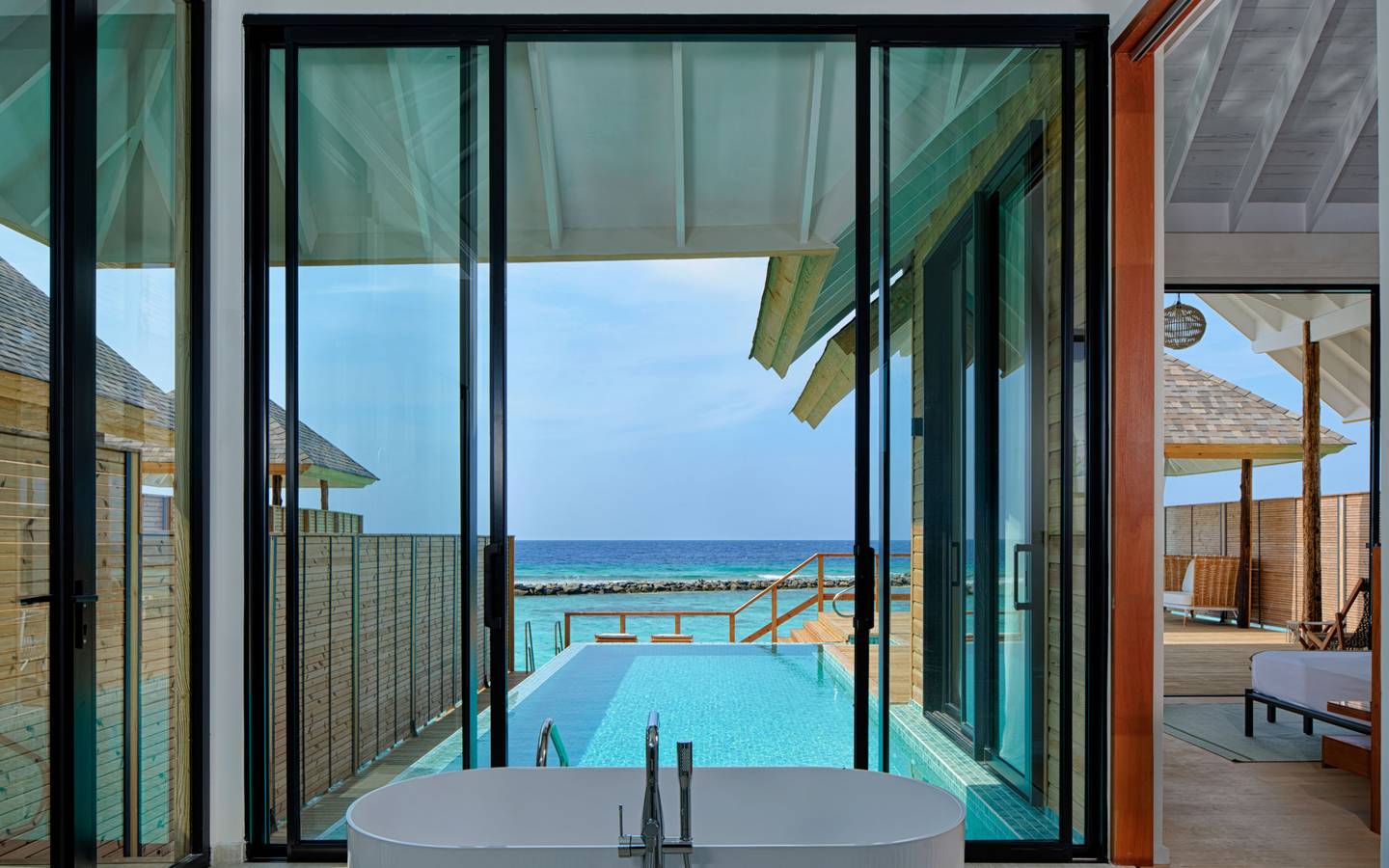 Ananea-Madivaru-Maldives-Deluxe-Water-Pool-Villa-Interior-3
