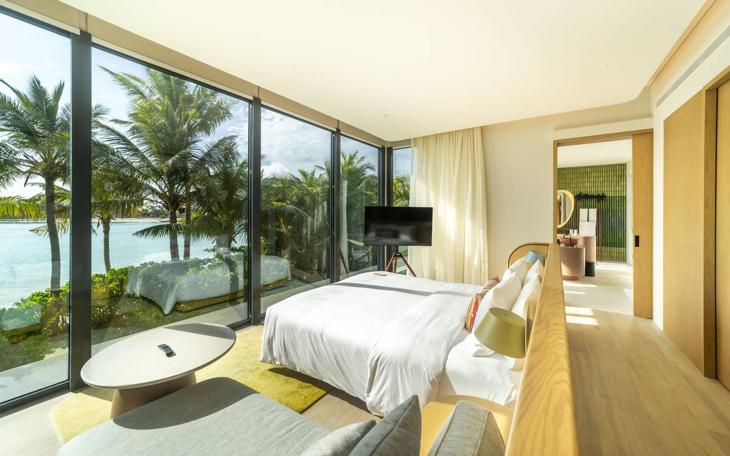 So_Maldives_Two_Bedroom_Lagoon_Beach_Pool_Loft_12