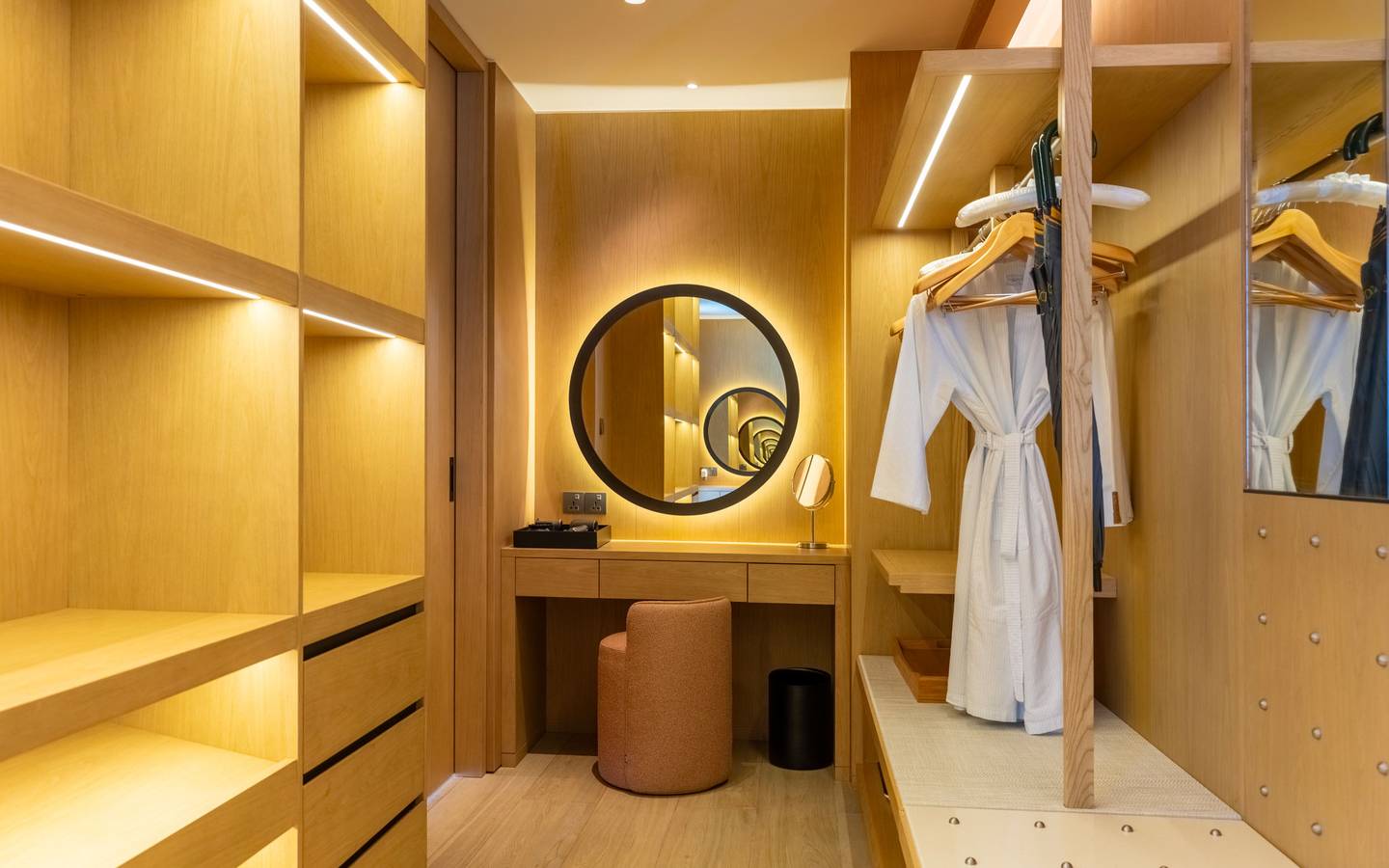 So_Maldives_Three_Bedroom_Ocean_Water_Pool_Atelier_23