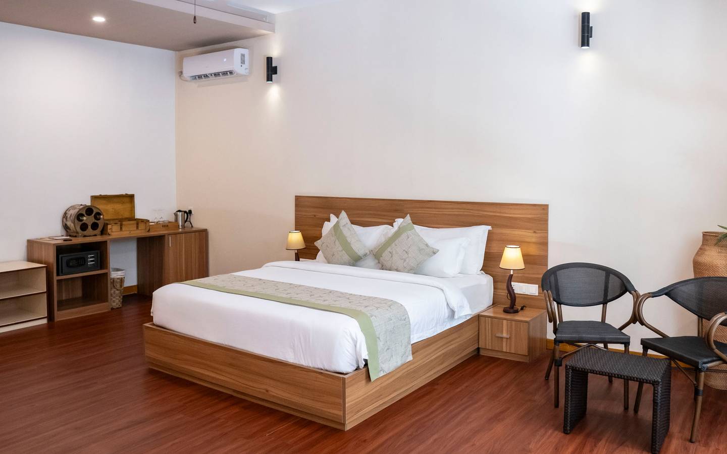 Brennia_Kottefaru_2_Bedroom_Bougain_Villa_4