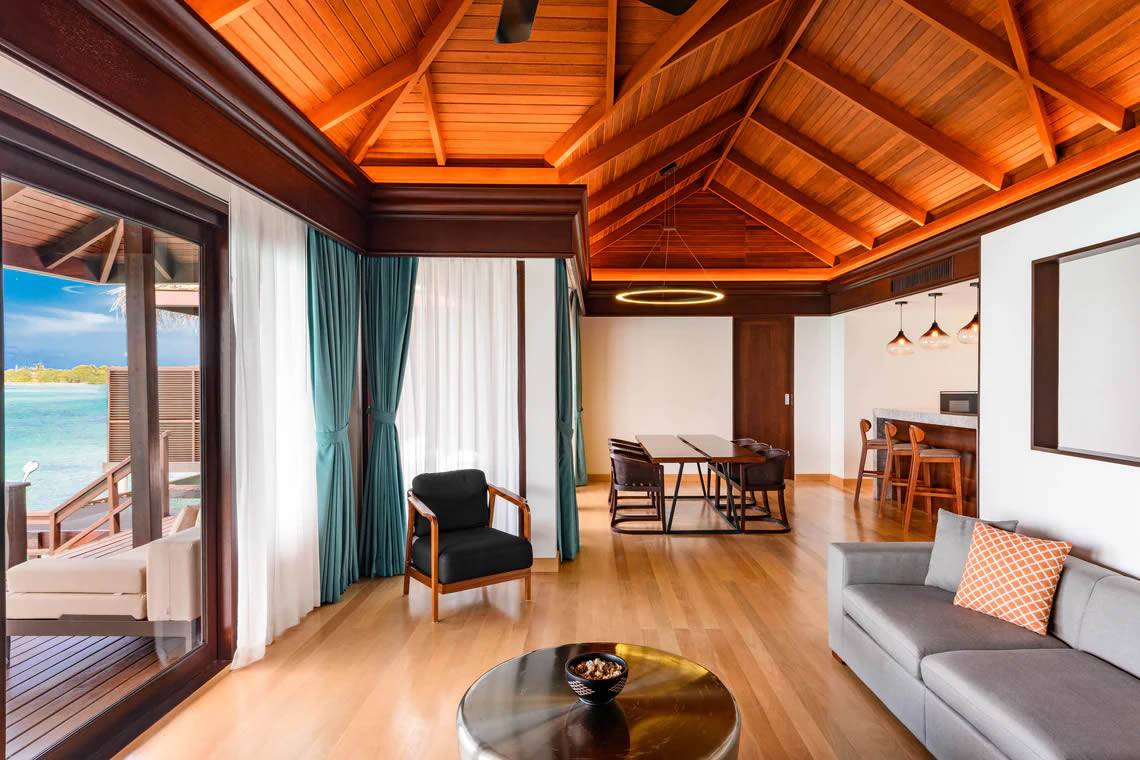 Villa über dem Wasser mit zwei Schlafzimmern