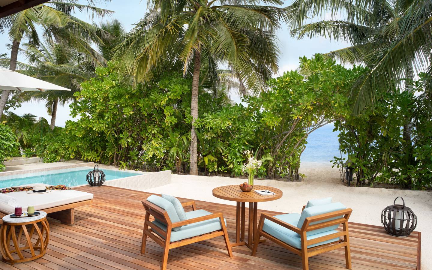 Anantara_Veli_Maldives_Beach_Pool_Villa_Terrasse
